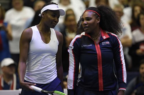 Venus (left) and Serena Williams