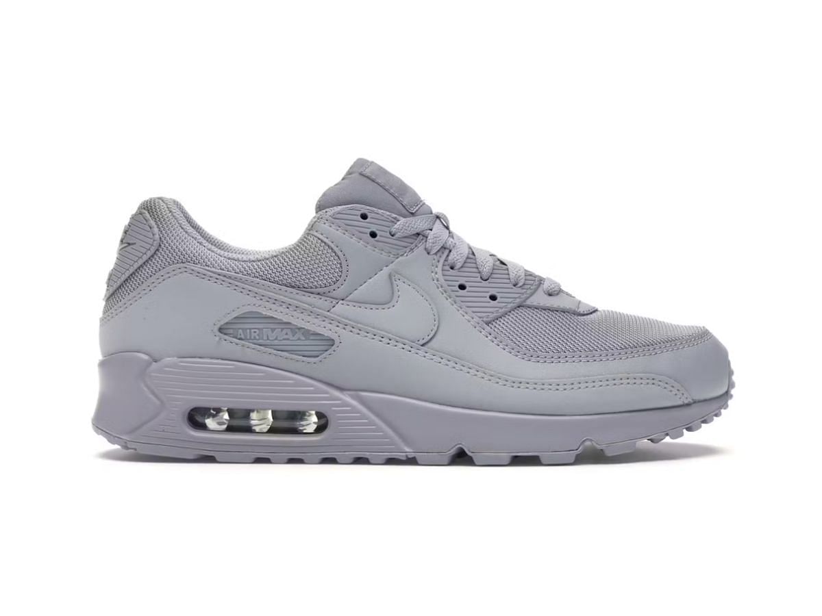 The Nike Air Max 90 sneaker boot &quot;Wolf Grey&quot; (Image via StockX)