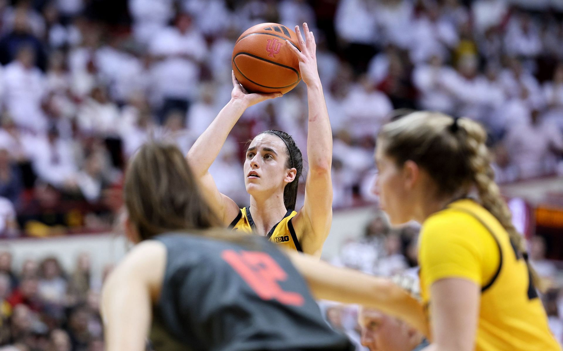 Caitlin Clark of the Iowa Hawkeyes