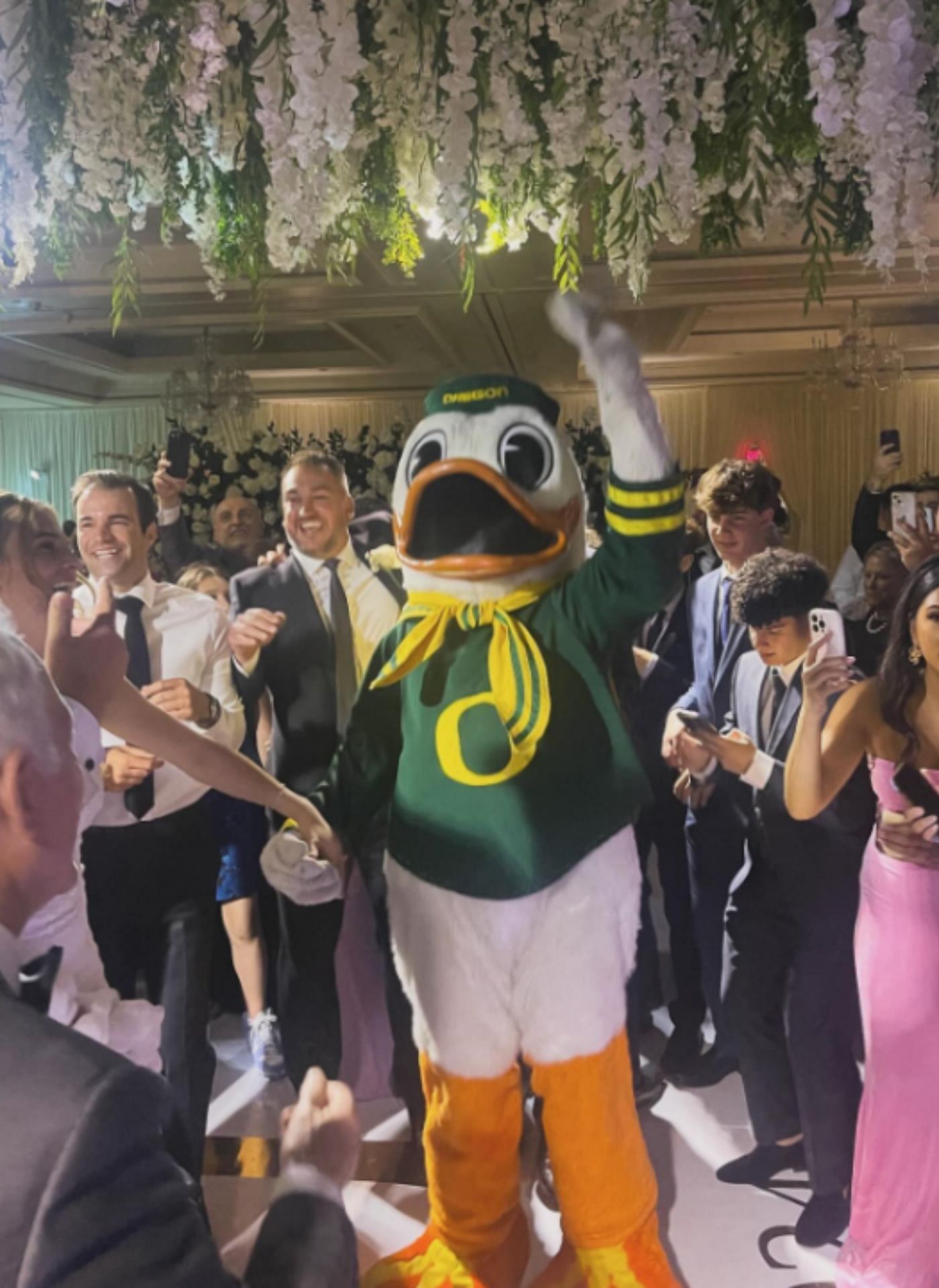 University of Oregon&#039;s mascot, the &#039;Oregon Duck&#039;, at the wedding