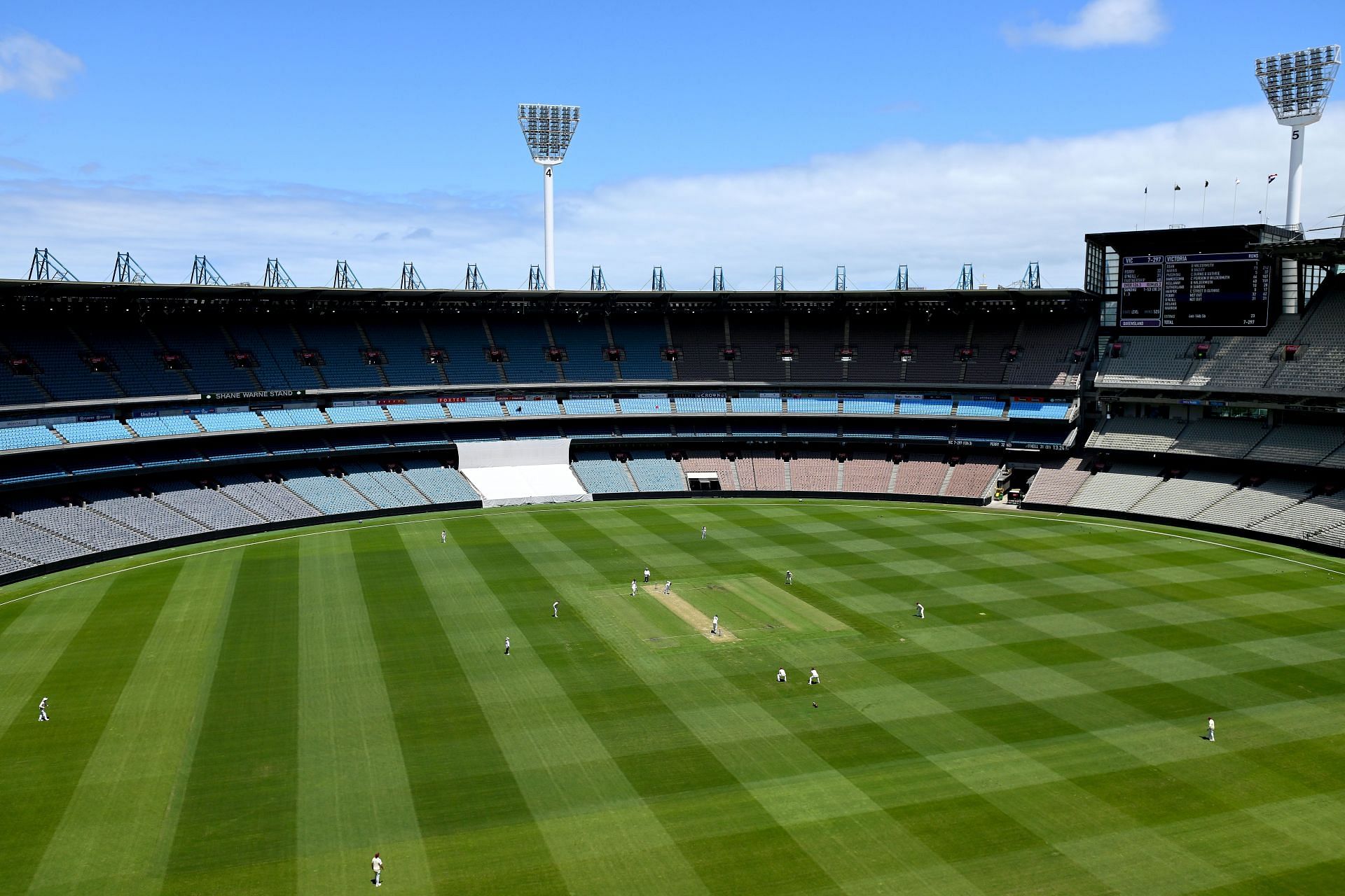 Sheffield Shield - VIC v QLD: Day 2