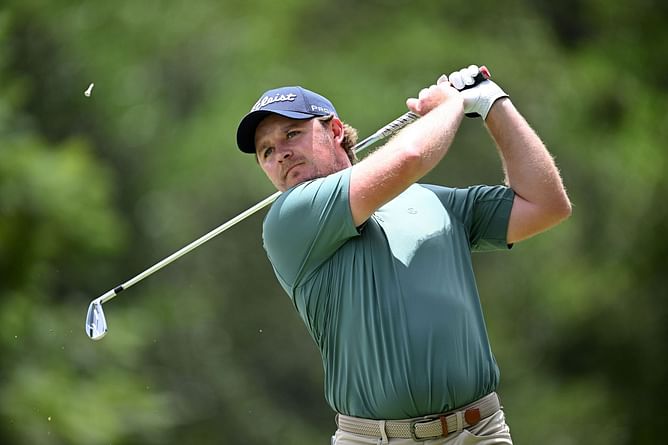 Eddie Pepperell blasts Anthony Kim and Talor Gooch, calls them "f***ing idiots" over their recent comments