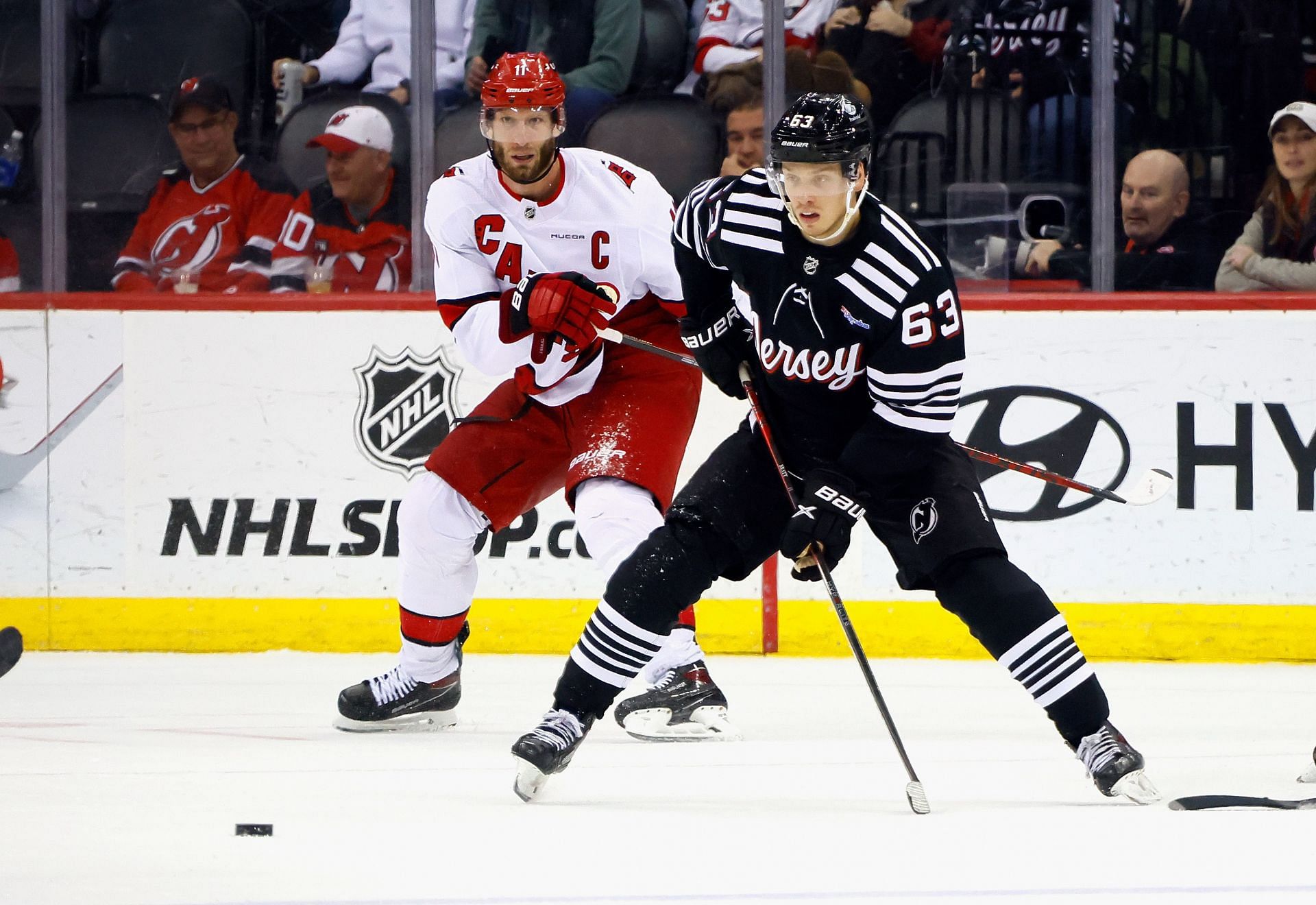 Carolina Hurricanes v New Jersey Devils