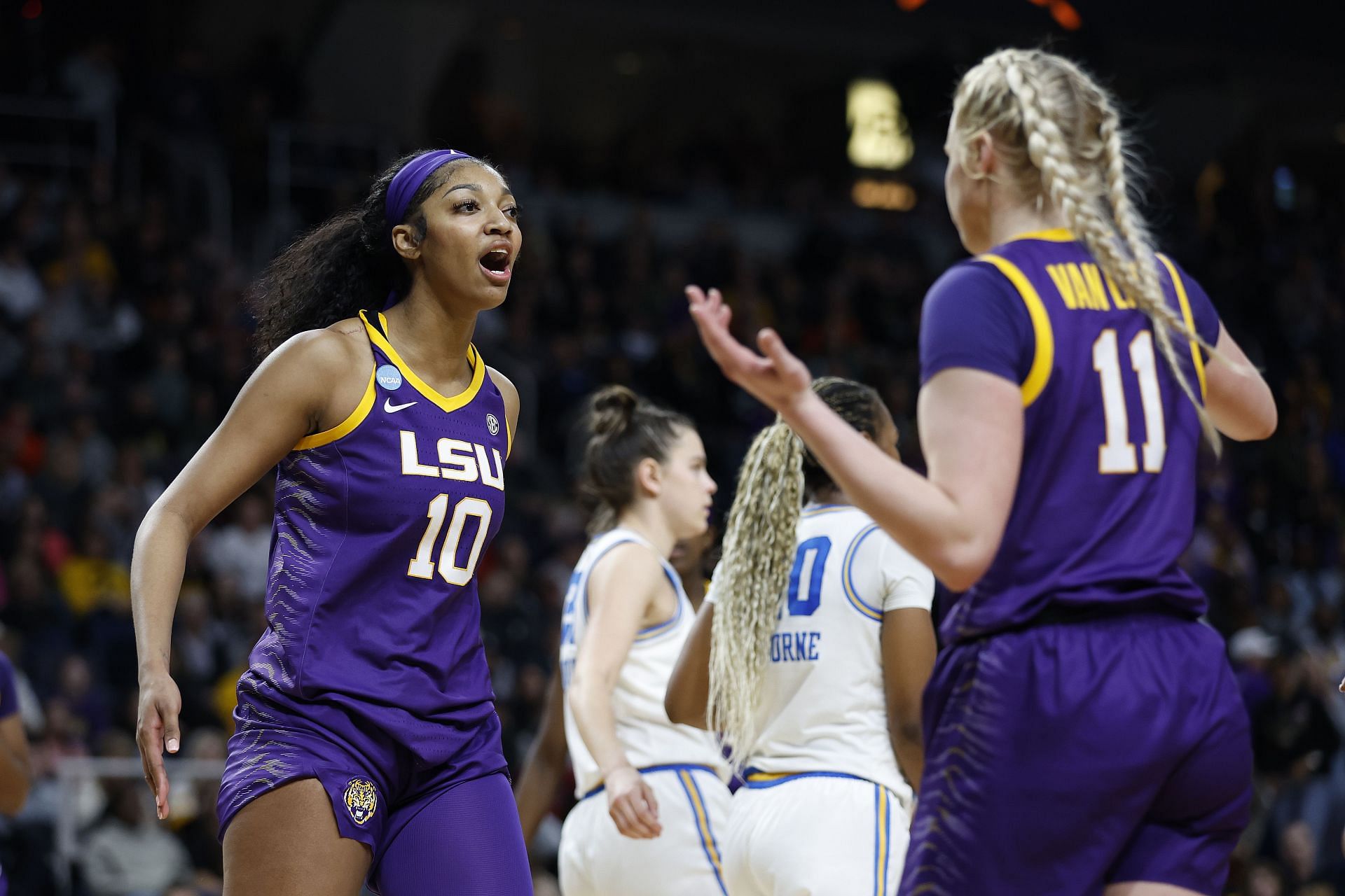 Reese tallied a 16-point, 11-rebound double-double for LSU.