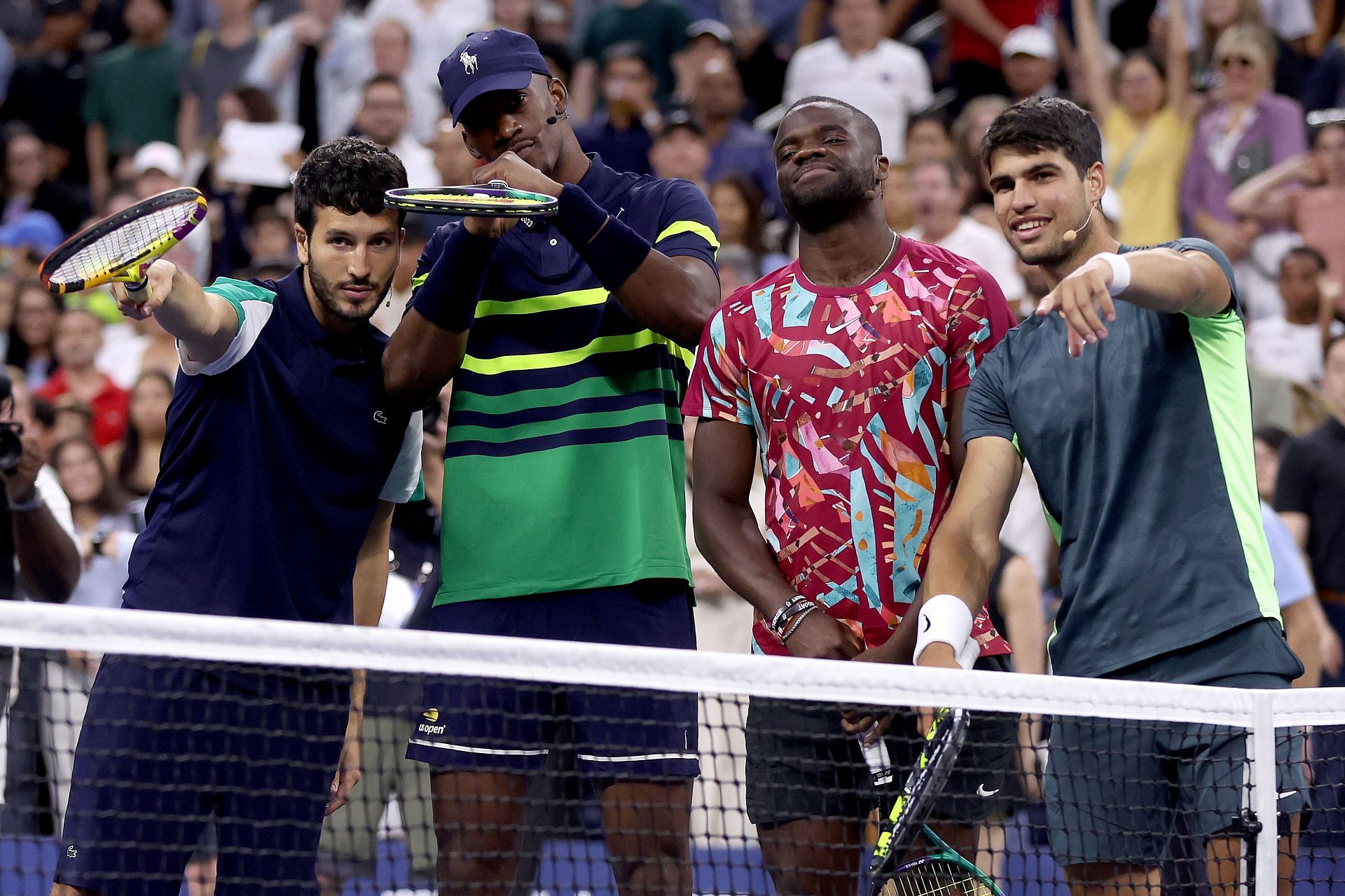 Carlos Alcaraz poses with Jimmy Butler, Sebastian Yatra and Frances Tiafoe at the US Open
