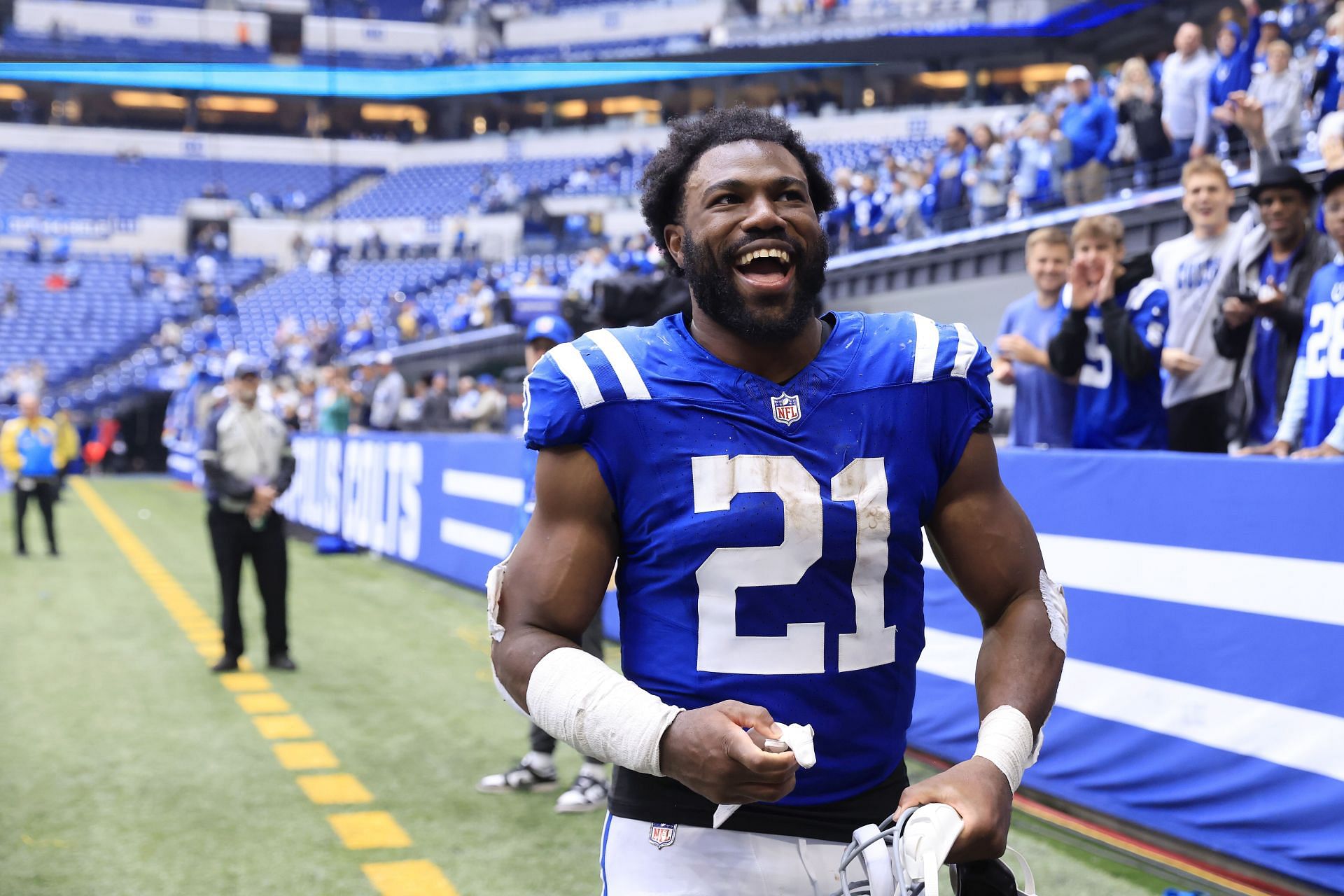 RB Zack Moss