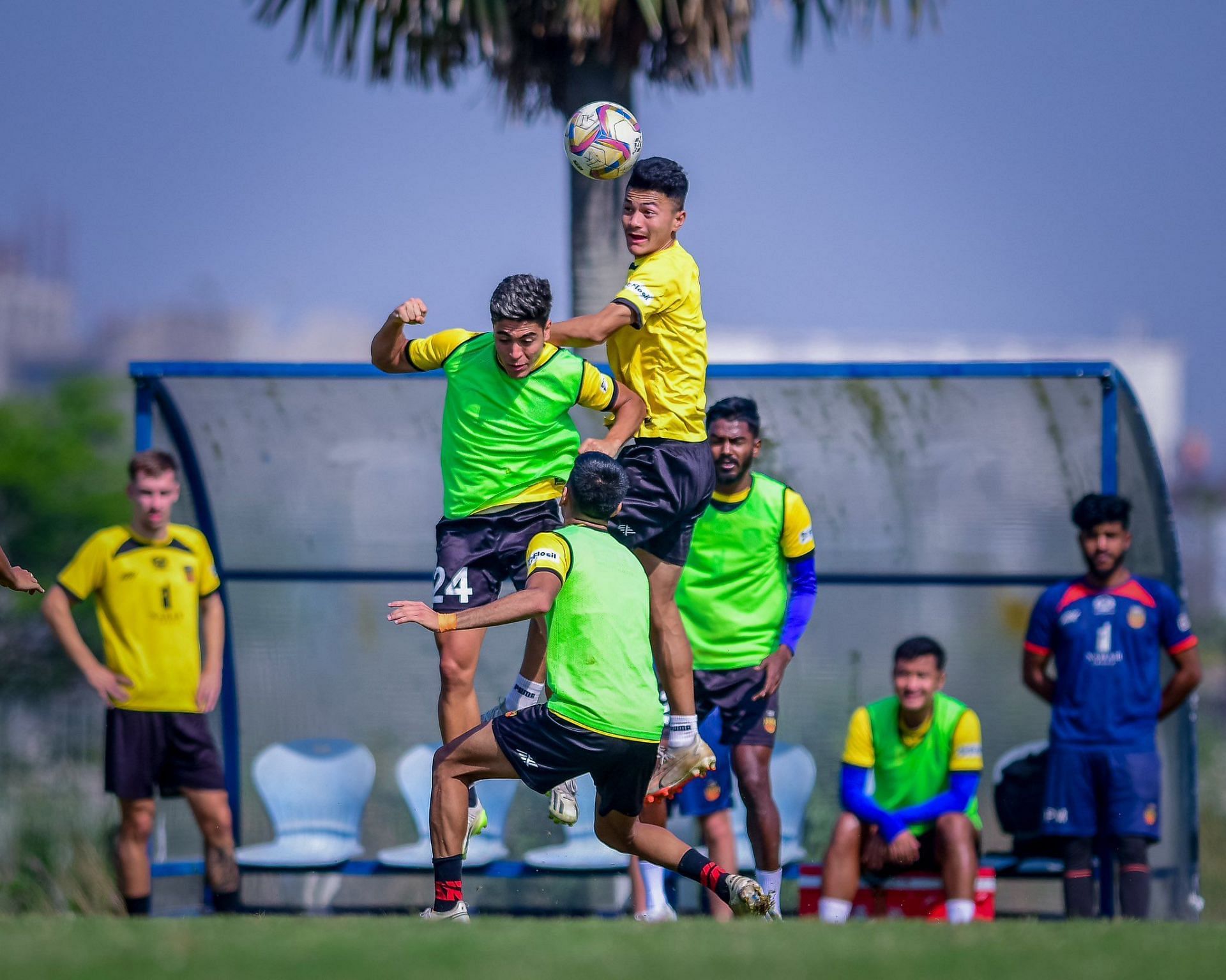 Inter Kashi players training ahead of the Delhi vs Inter Kashi match (credits: X / InterKashi)