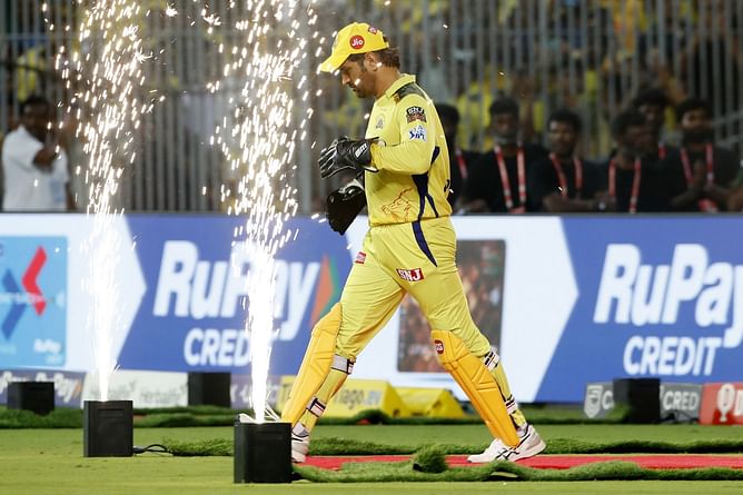 3 highest run-scorers in DC-CSK matches ft. MS Dhoni