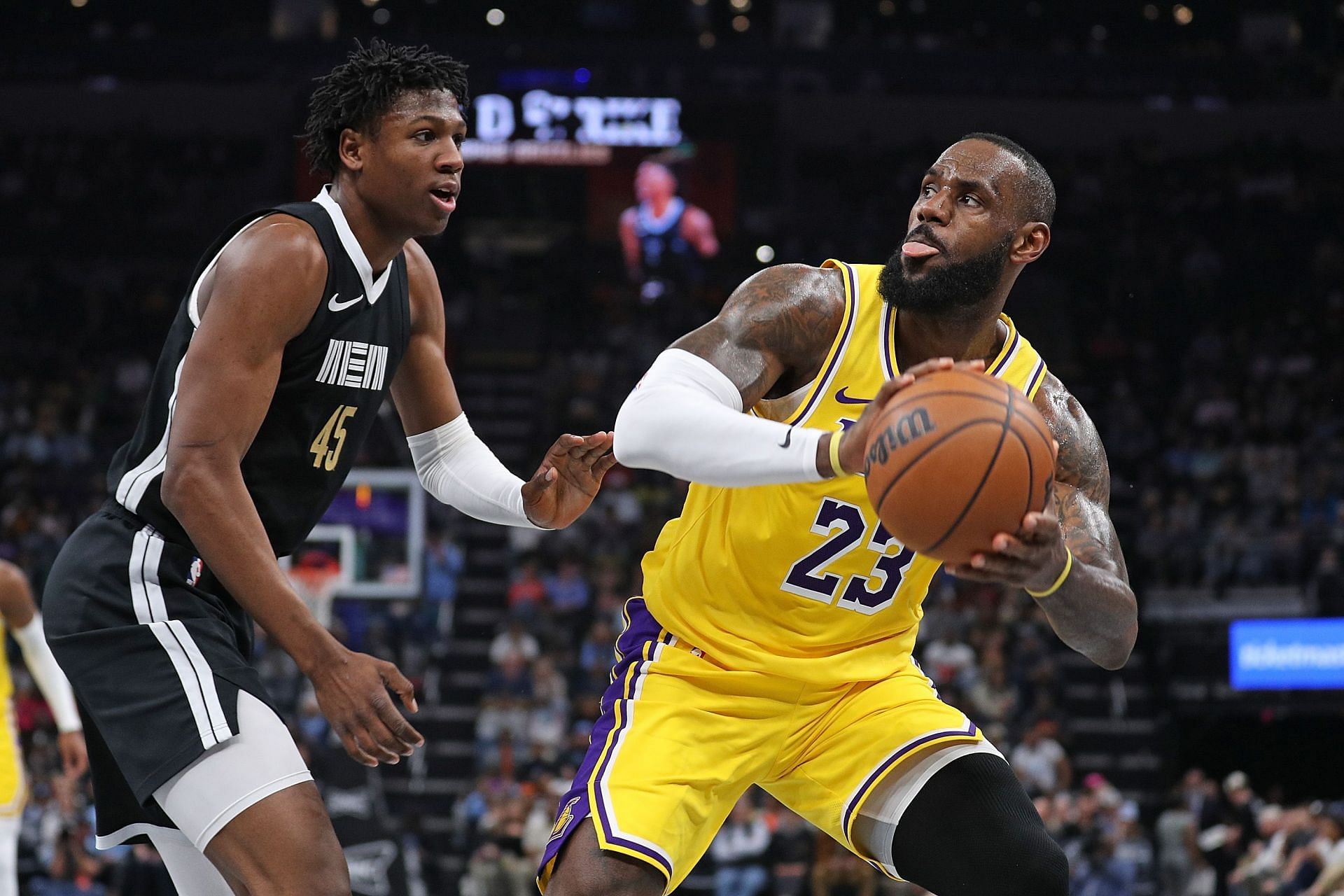 Los Angeles Lakers v Memphis Grizzlies