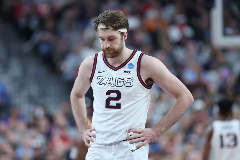 Top 10 best college basketball teams that didn't win March Madness feat