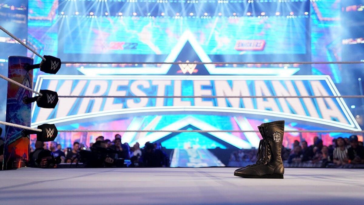 A former WWE Superstar teased returning at WrestleMania XL