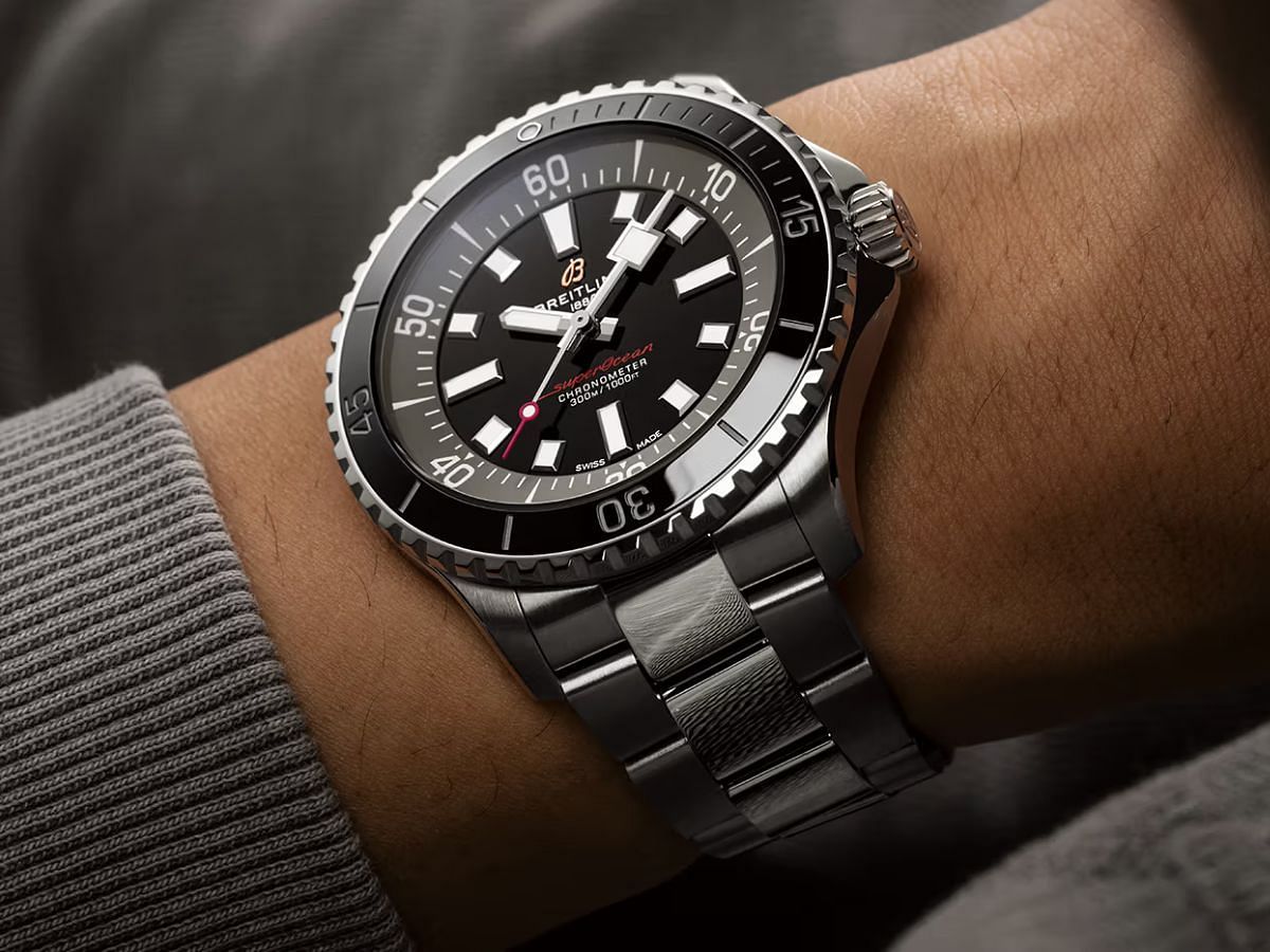 Breitling Superocean Automatic 44 watch (Image via Breitling)