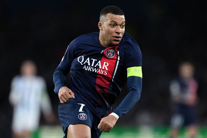Xavi has big Barcelona headache because of Kylian Mbappe - Reports