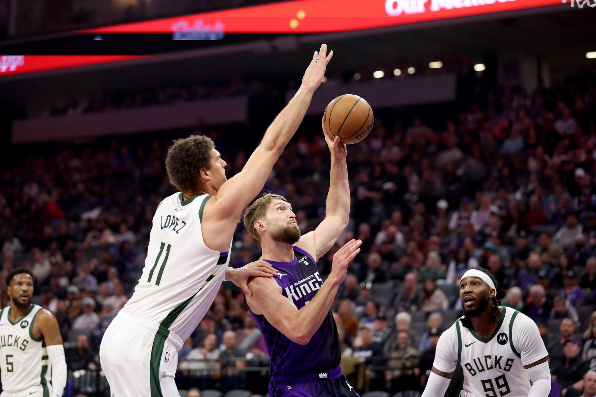 Milwaukee Bucks v Sacramento Kings