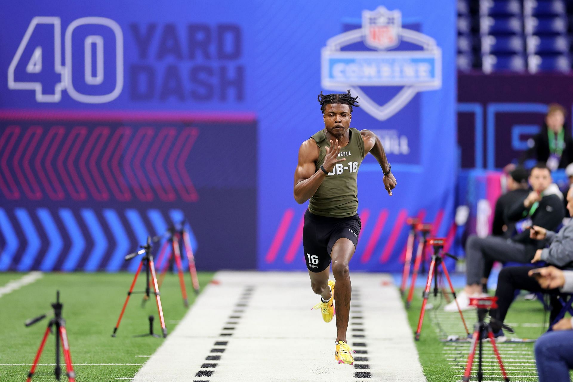 Khyree Jackson #DB16 of Oregon participates in the 40-yard dash during the NFL Combine