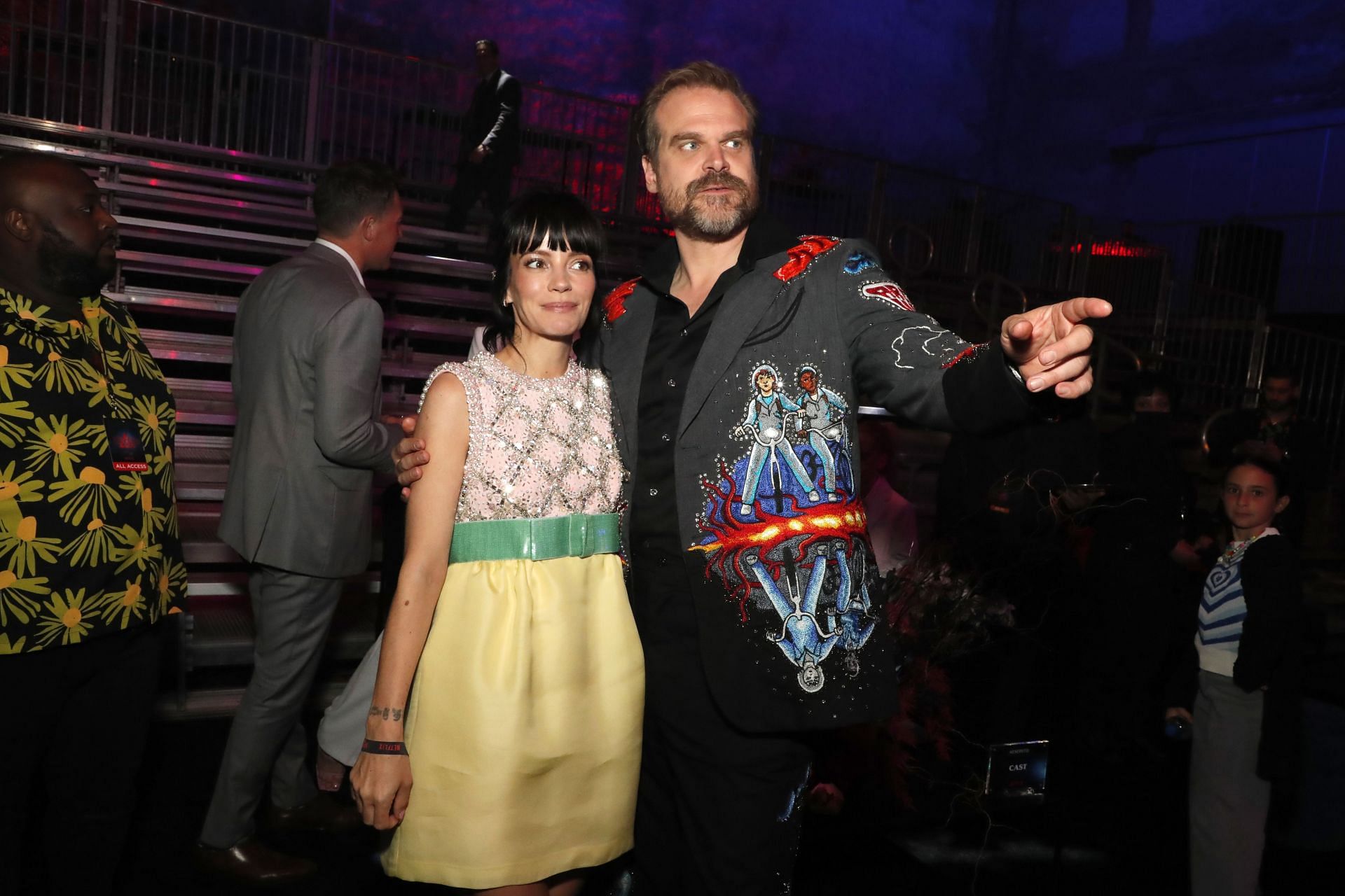 Lily Allen and David Harbour at the &quot;Stranger Things&quot; Premiere (via Getty/Astrid Stawiarz)
