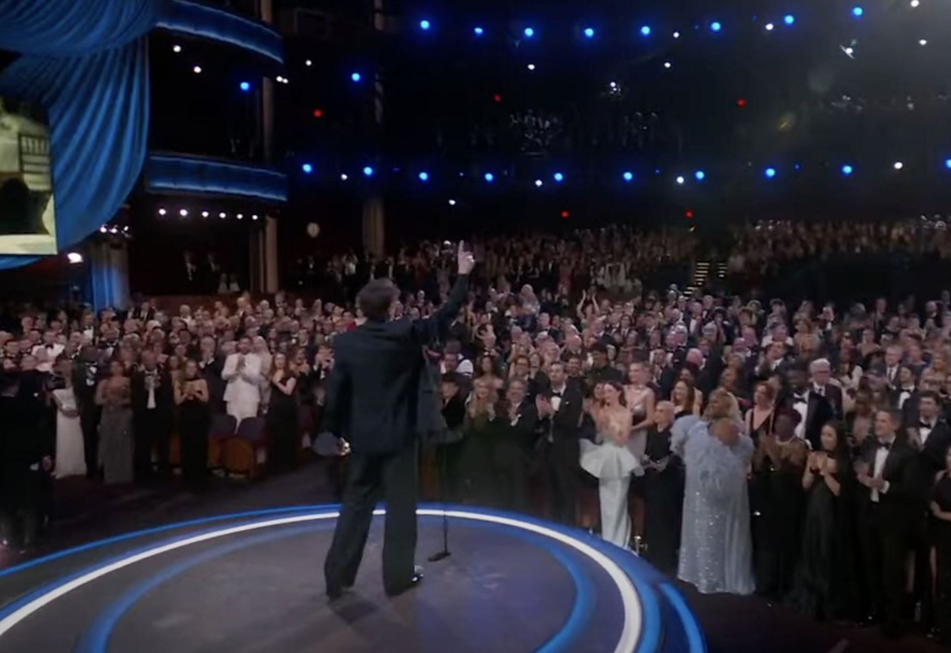 Robert Downey Jr receives a standing ovation from the audience at Oscars 2024. (Image via ABC)