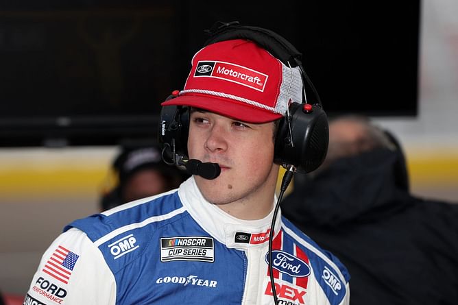 "Thankfully, he doesn't talk about me on TV": Harrison Burton on father-son dynamic with former driver turned commentator Jeff Burton