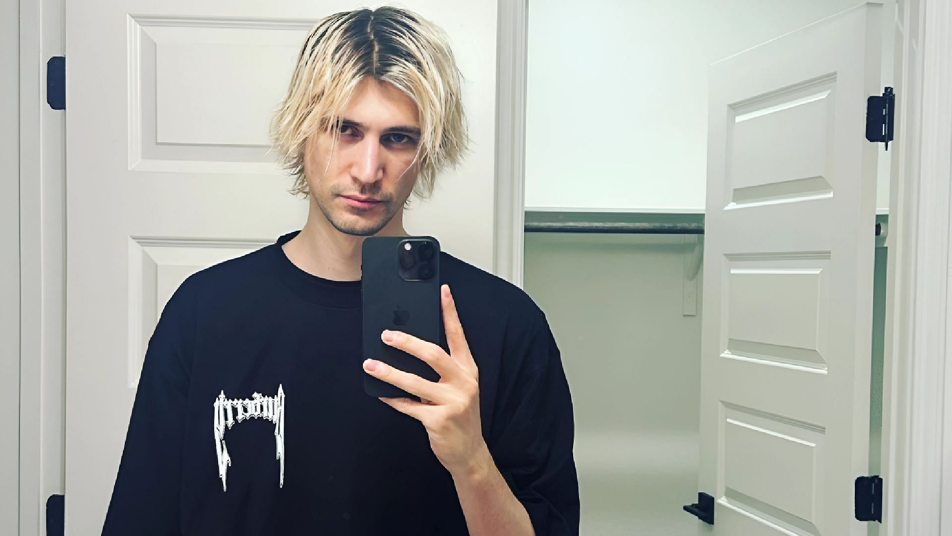xQc says he was touched inappropriately and people laughed at his story (Image via xQc/Instagram)