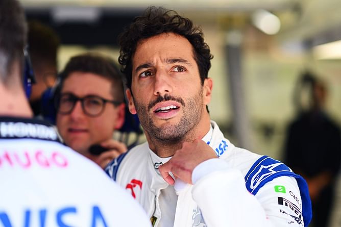 "Daniel Ricciardo is a pure product of image and modern social media" - Jacques Villeneuve gives his views about the Australian
