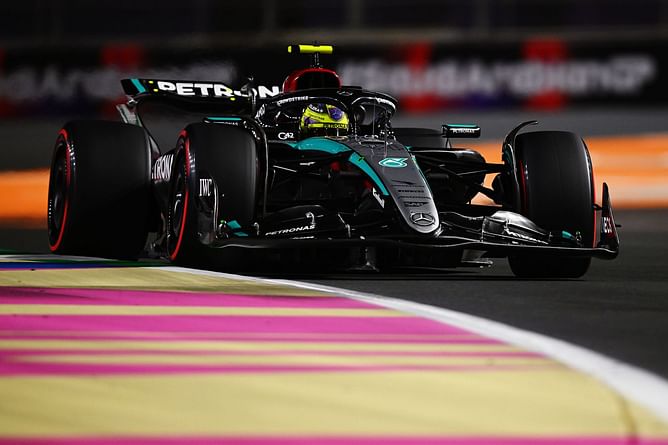 Lewis Hamilton and George Russell’s turbulent F1 start set to continue after Mercedes admits facing “fundamental” issues with W15