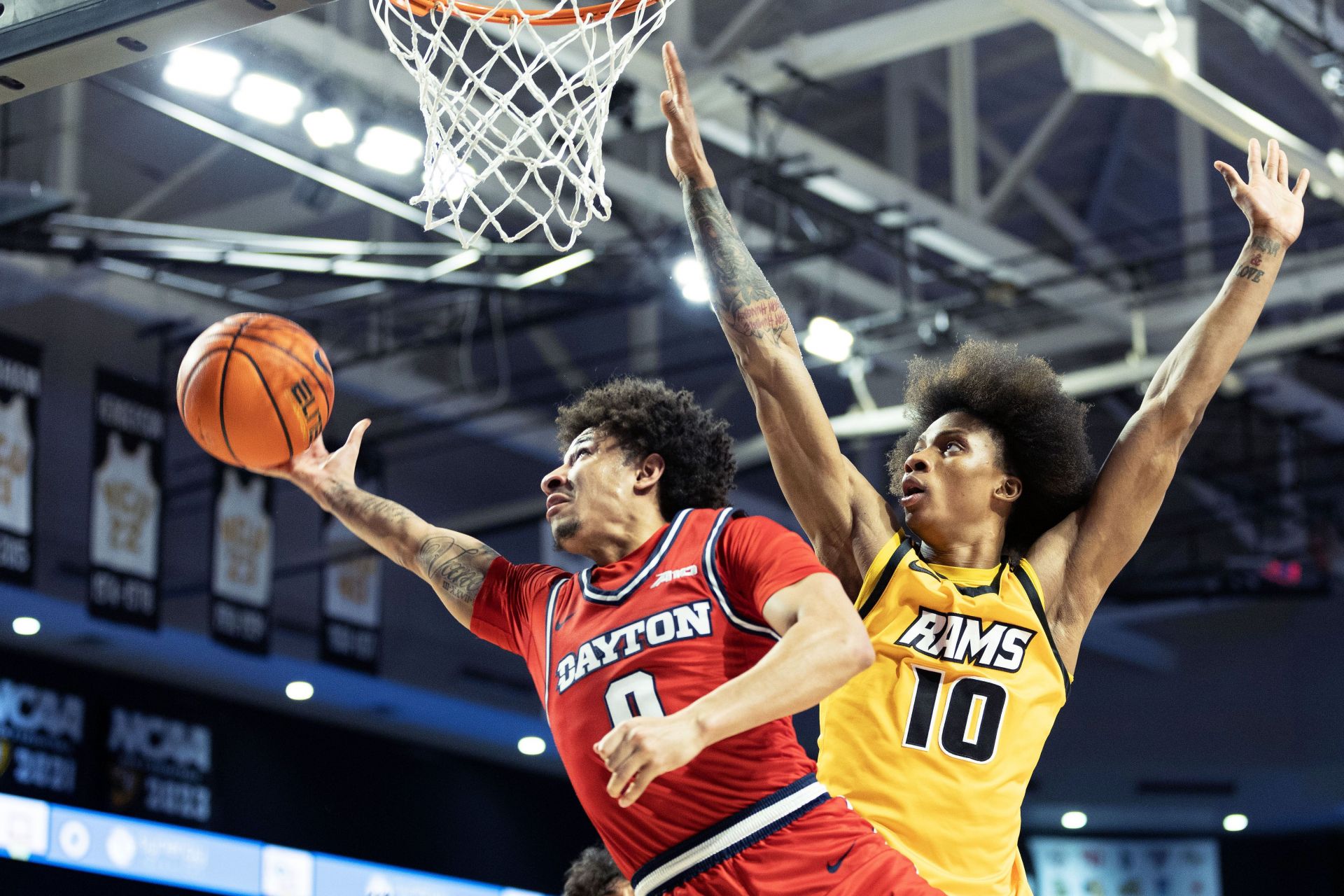 Dayton is a 10-point favorite to win against Saint Louis on Tuesday.