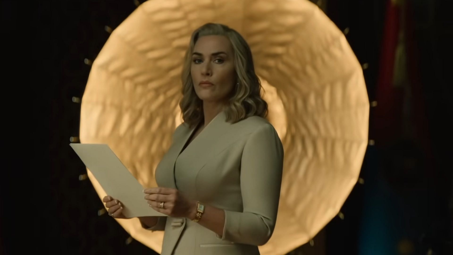 Kate Winslet as Elena Vernham (Image via Max)