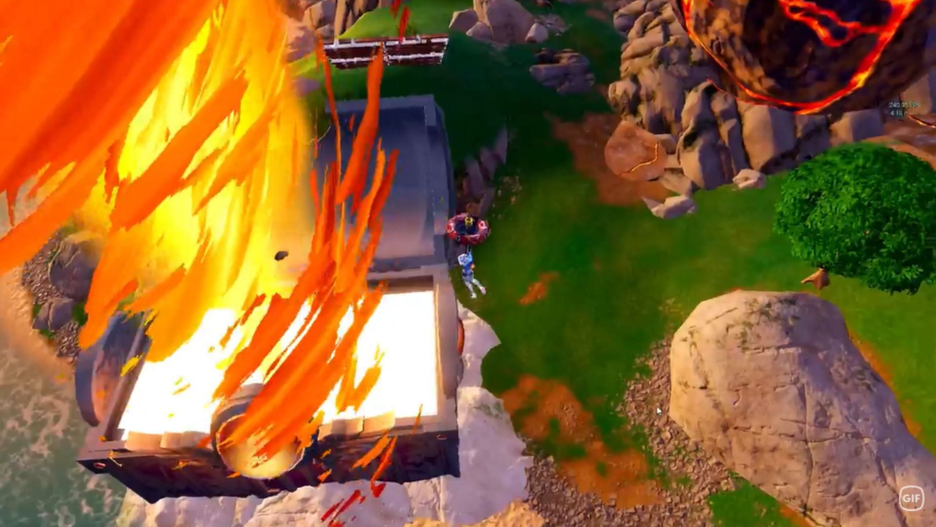 Fortnite community reacts hilariously as player gets stuck inside Pandora