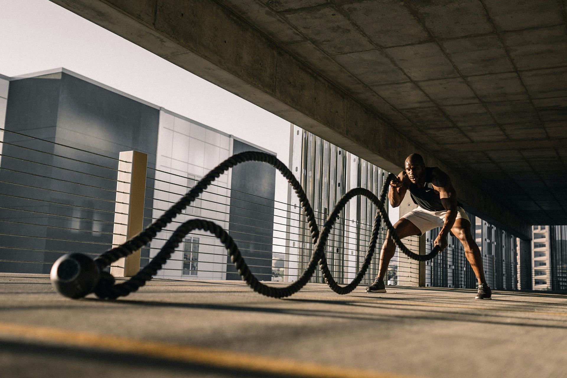 HIIT can be very effective in burning calories (Image by Karsten Winegeart/Unsplash)