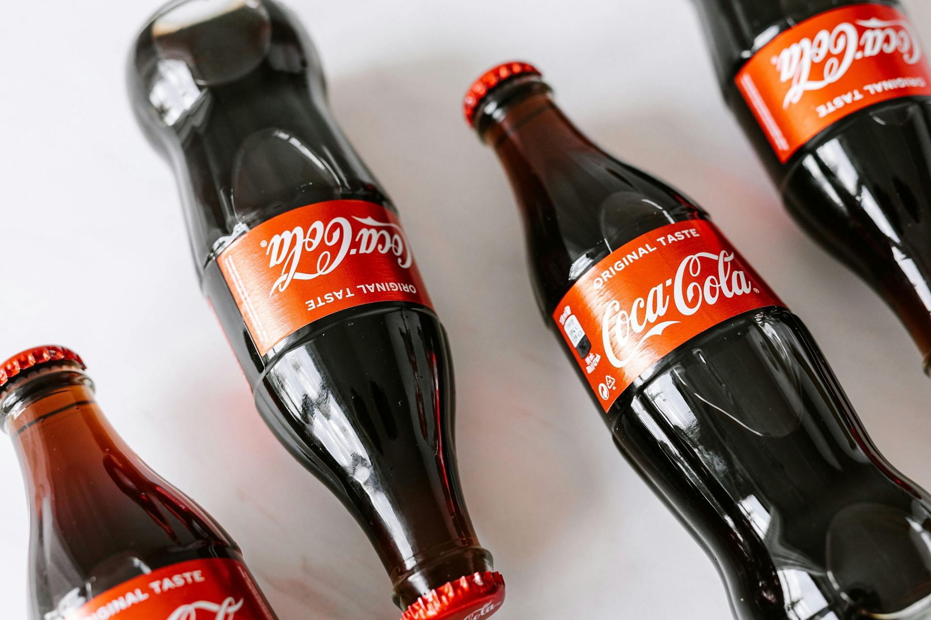 artificially sweetened drinks  (image sourced via Pexels / Photo by karolina)