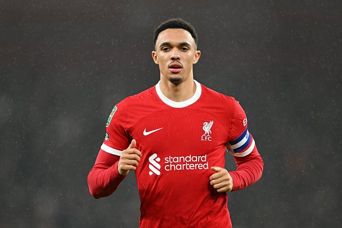 "Alexander-Arnold isn't a good defender" - Liverpool icon urges Reds to sell Real Madrid target as they already have replacement who is 'miles better'