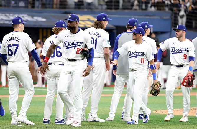 Watch: Dodgers' South Korean reception features captivating dance crew grooving to Rihanna's 'S&M'