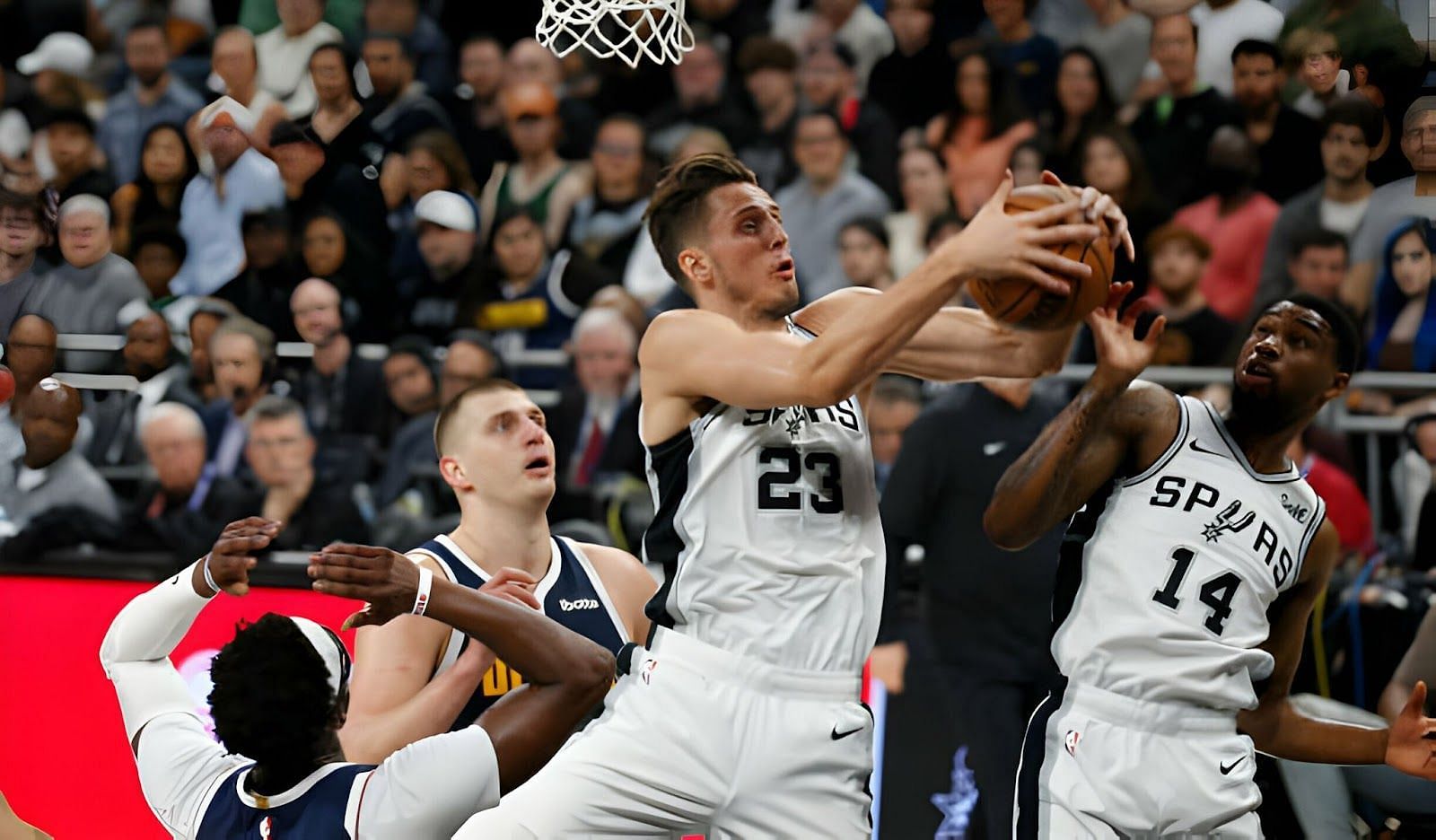 What is Zach Collins&#039; wingspan?