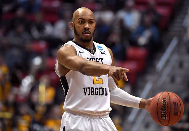 Where did Jevon Carter go to college?