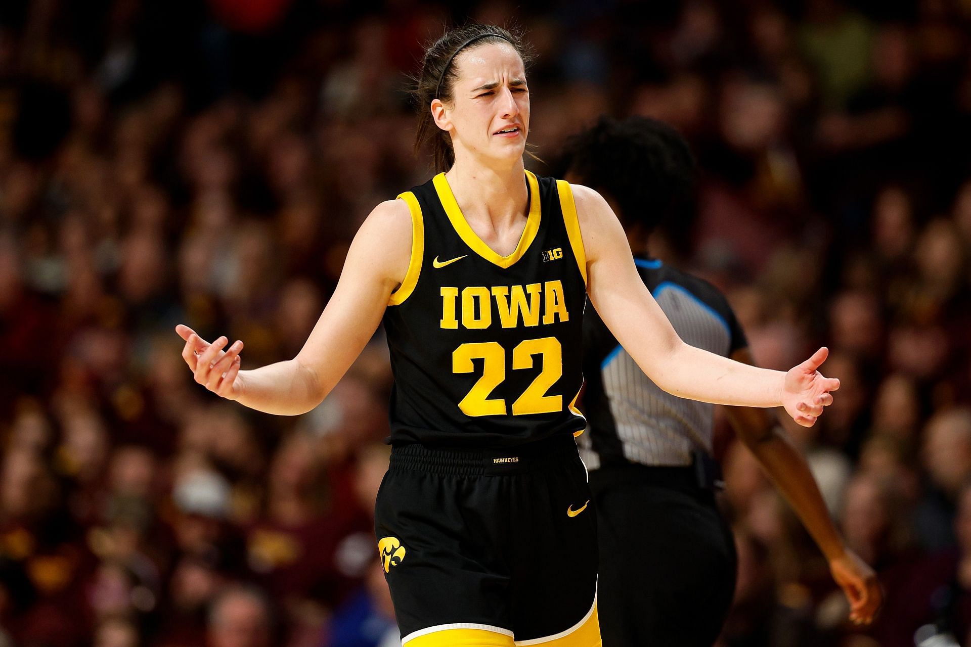 Iowa Hawkeyes star Caitlin Clark