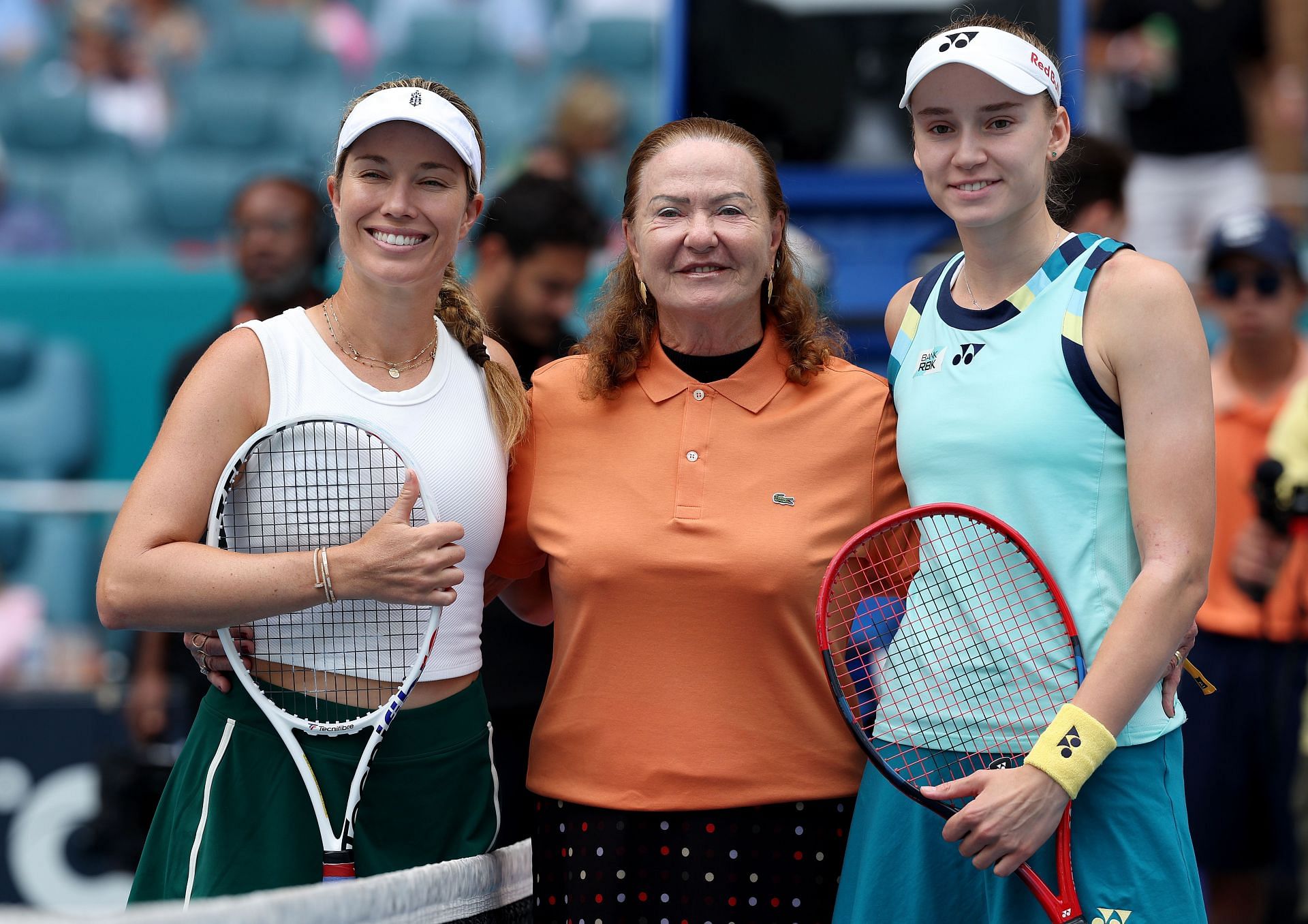 Danielle Collins beat Elena Rybakina (right) in the Miami Open final.