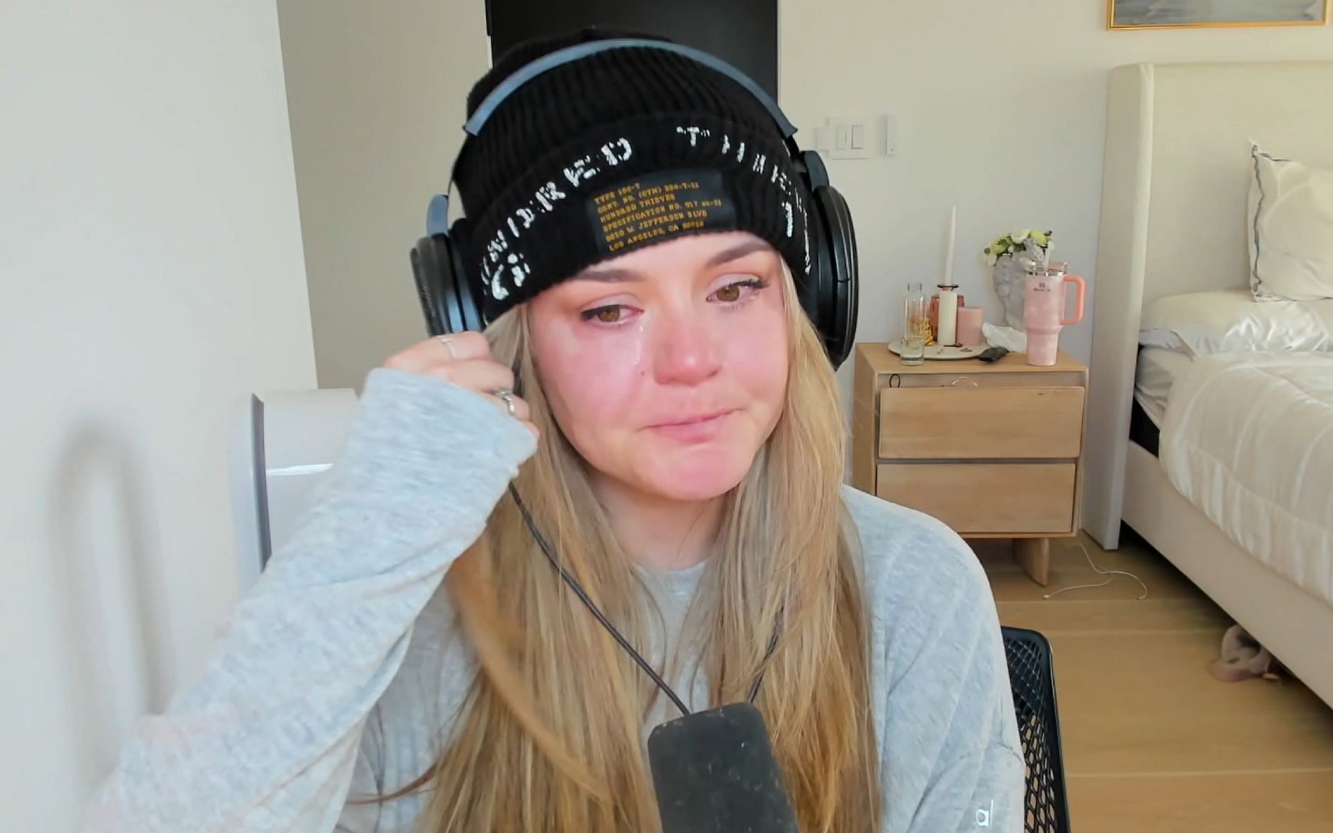 Twitch streamer BrookeAB opens up about her experiences (Image via BrookeAB/Twitch)