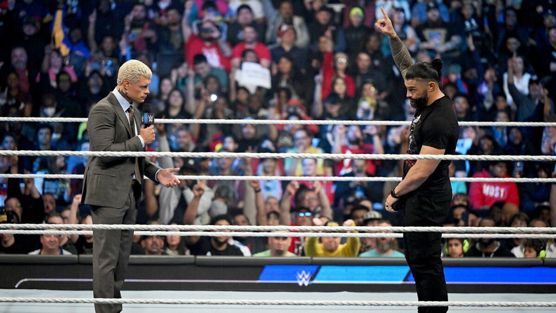 Cody Rhodes and Roman Reigns will come face-to-face on SmackDown