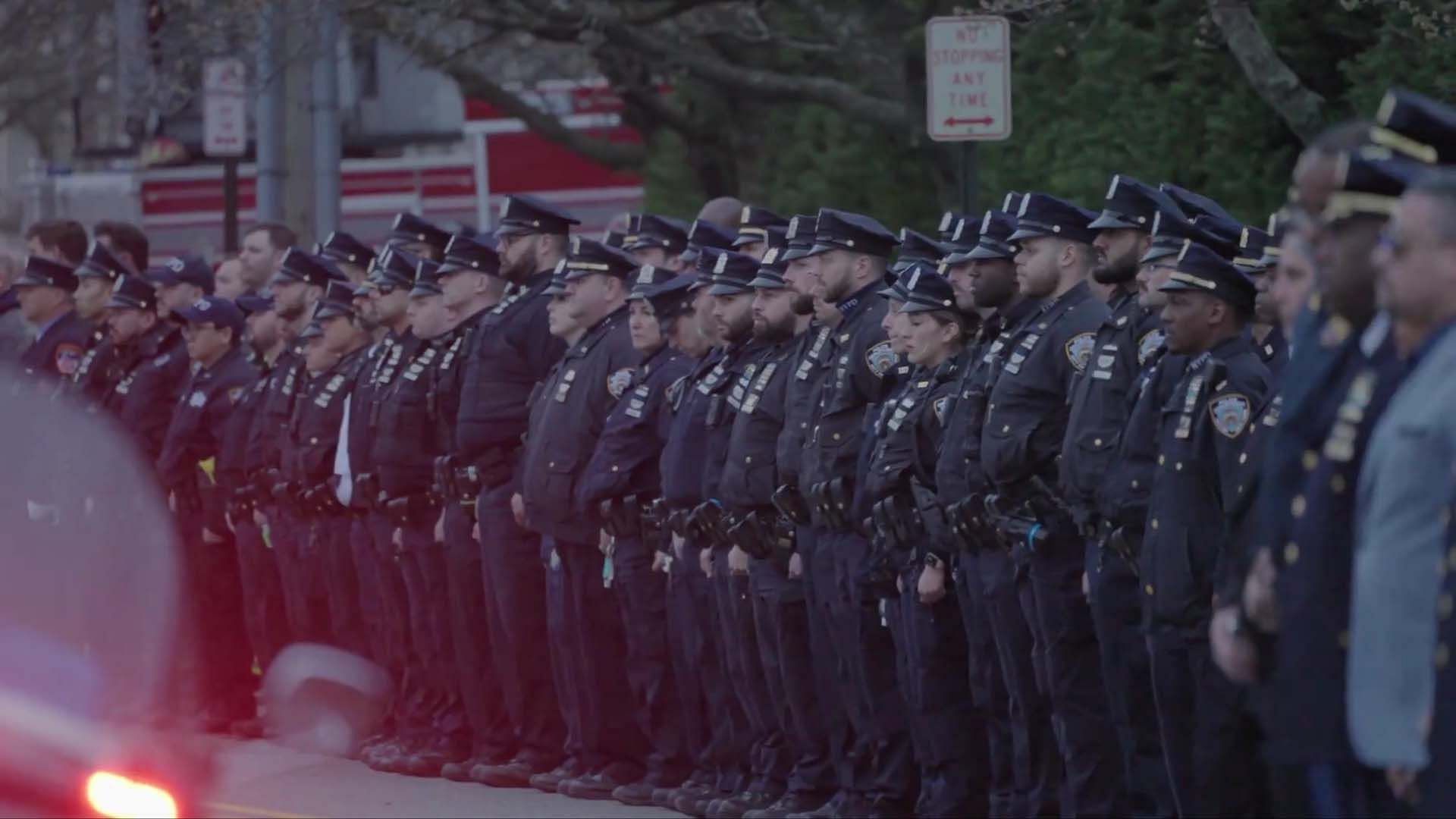 Thousands of cops and residents honor Jonathan Diller (Image via X/ @NYPDnews)