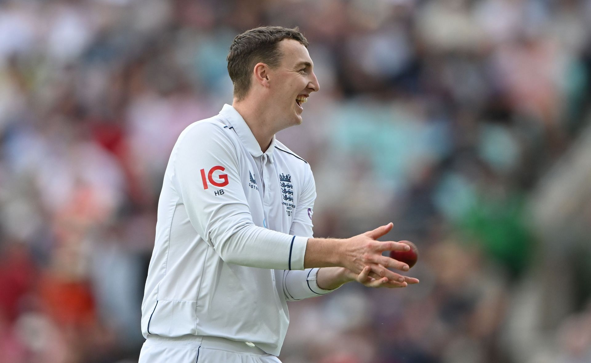 England v Australia - LV= Insurance Ashes 5th Test Match: Day Two