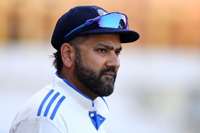 [Watch] "Isko toh kuch bhi daal"- Rohit Sharma's stump mic conversation with Kuldeep Yadav on Day 1 of 5th IND vs ENG Test goes viral online
