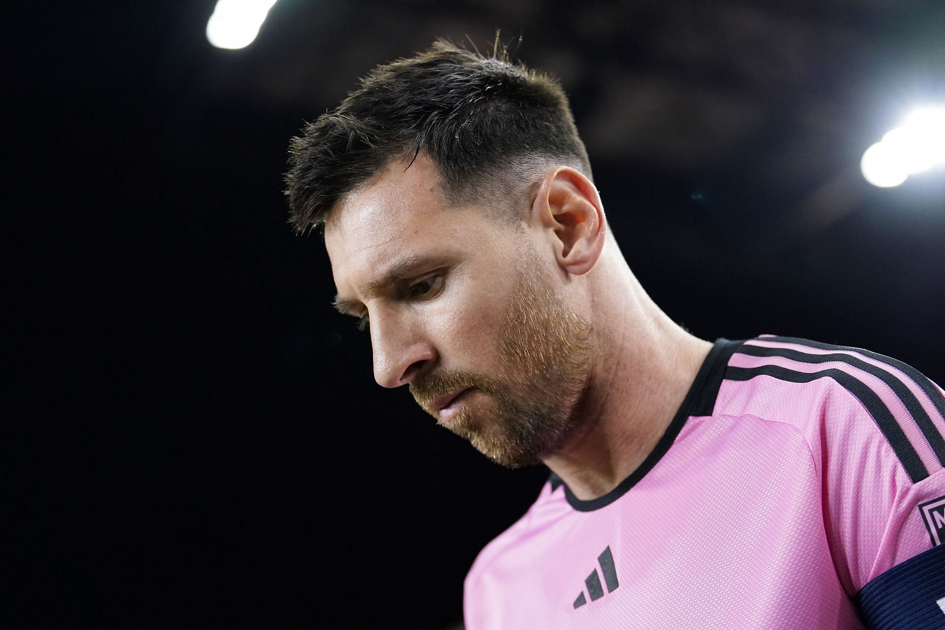 Lionel Messi Injury Update Inter Miami Boss Makes Worrying Claim As Argentine Is Subbed Off In