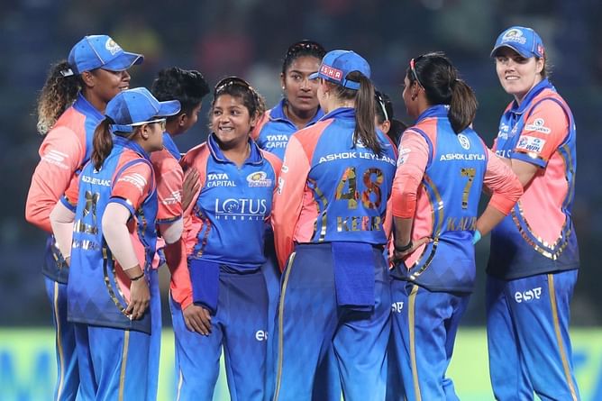 WPL 2024 : मुंबई इंडियंस की दिग्गज खिलाड़ी का जबरदस्त प्रदर्शन, दीप्ति शर्मा की शानदार पारी गई बेकार