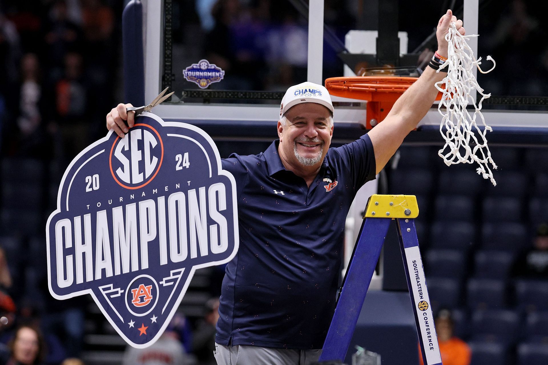 Auburn Tigers coach Bruce Pearl