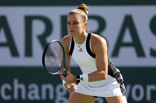 Maria Sakkari in action during her fourth-round match at Indian Wells 2024.