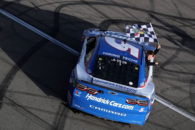 Kyle Larson's Las Vegas winning NASCAR engine to find ultimate home in one of Rick Hendrick's custom cars