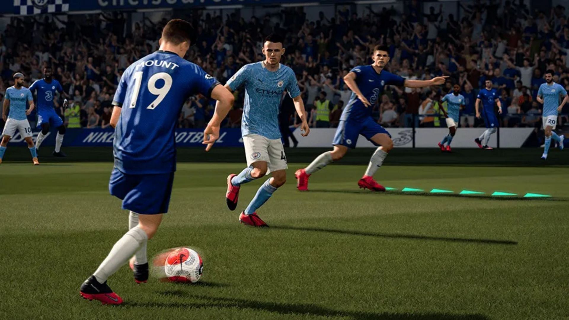 Cross spamming in FC Mobile is one of the simplest and most effective techniques to score goals (Image via EA Sports)