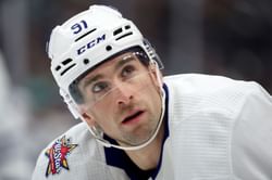 John Tavares injury update: Insider provides latest on Maple Leafs veteran