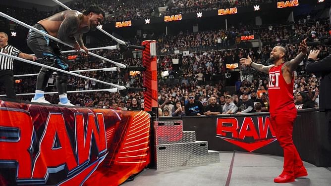 WWE Raw में अपने सगे भाई की हार का कारण बनने के बाद Bloodline मेंबर ने तोड़ी चुप्पी, वजह जानकर आपको भी आएगी हंसी