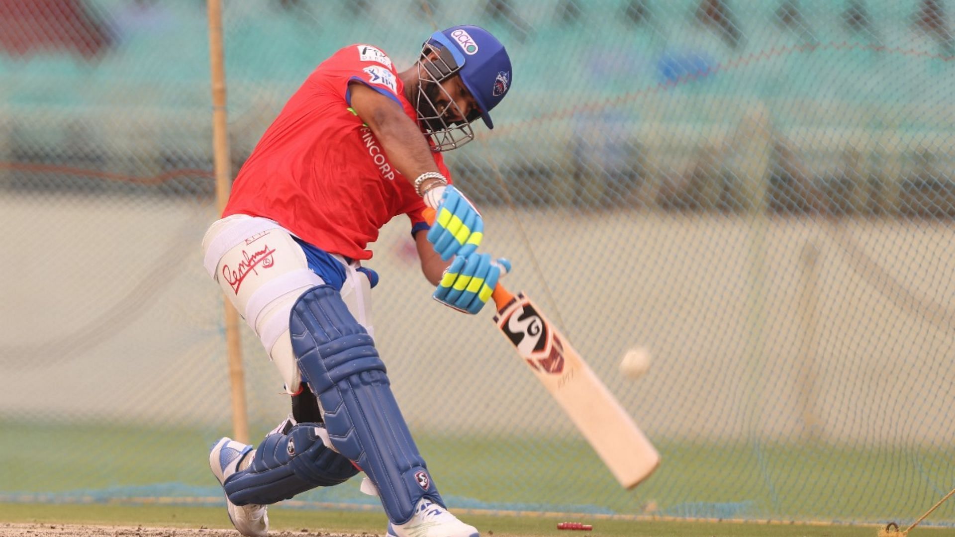 Rishabh Pant in action during DC
